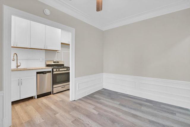 7321 S SOUTH SHORE Drive 7F, Chicago, IL 60649