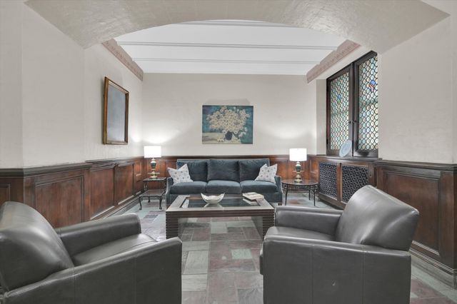 7321 S SOUTH SHORE Drive 7F, Chicago, IL 60649