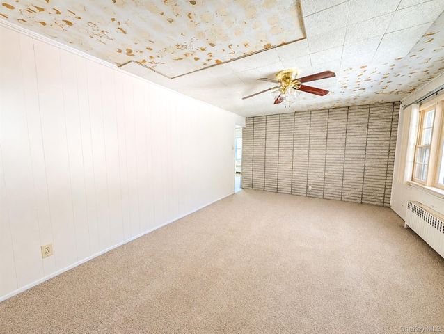 28 Jonas Boulevard, Centereach, NY 11720