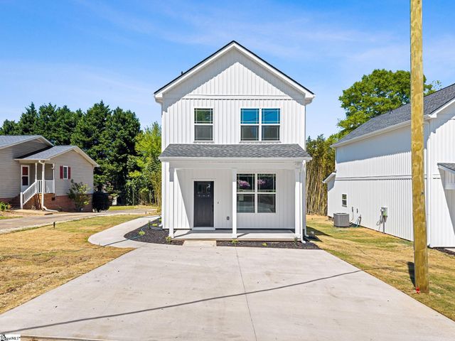 205 Wildwood Drive, Greer, SC 29651