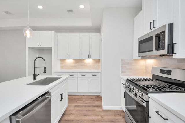 2349 Hoskins Drive, Houston, TX 77080