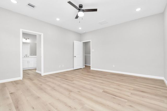 2349 Hoskins Drive, Houston, TX 77080