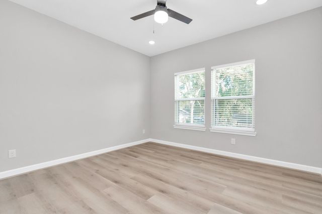 2349 Hoskins Drive, Houston, TX 77080