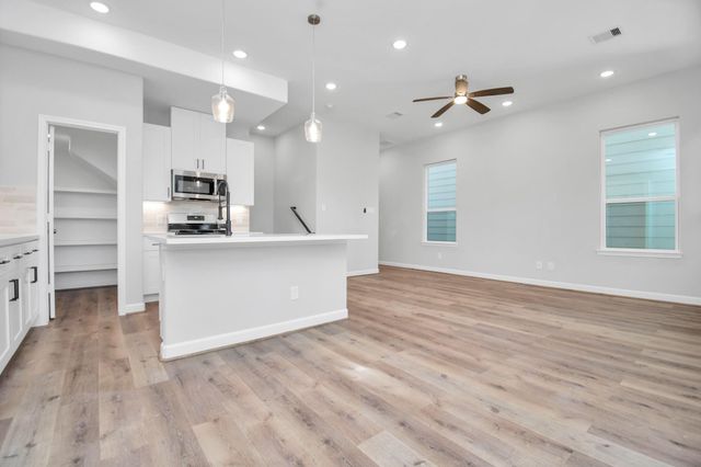 2349 Hoskins Drive, Houston, TX 77080