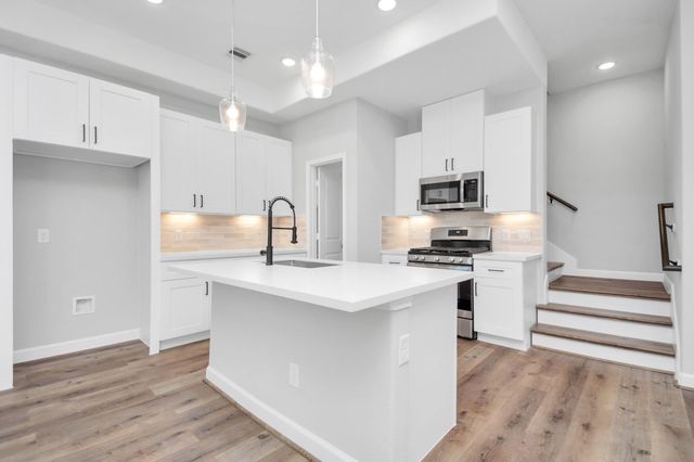 2349 Hoskins Drive, Houston, TX 77080