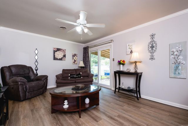 9914 Brooks Lane, Little Rock, AR 72205