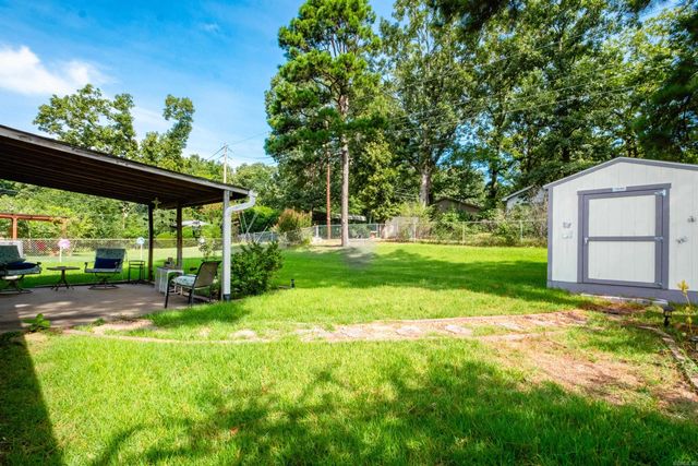 9914 Brooks Lane, Little Rock, AR 72205