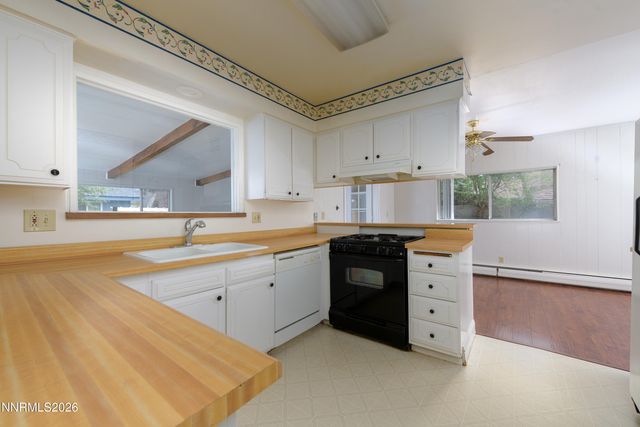 1118 Patton Street, Carson City, NV 89703