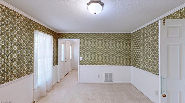 1711 Scarborough Road, High Point, NC 27265