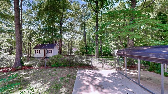 1711 Scarborough Road, High Point, NC 27265