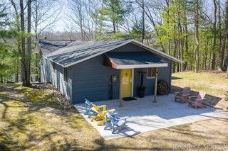 9341 S Oxeye Avenue, Lake Twp, MI 49304
