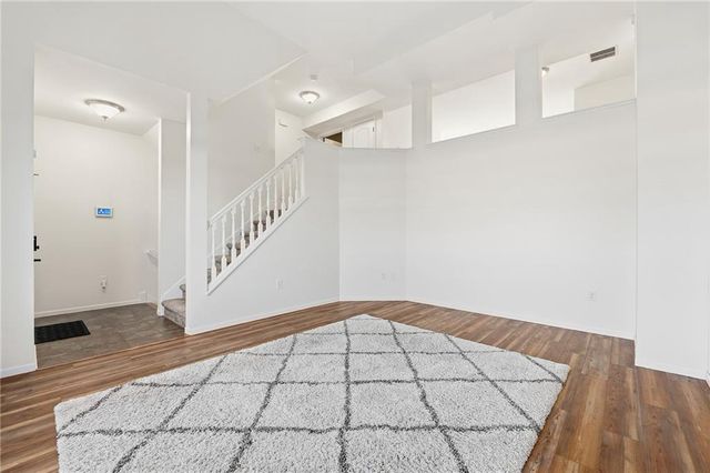 5221 Stonewood Drive, Eau Claire, WI 54703