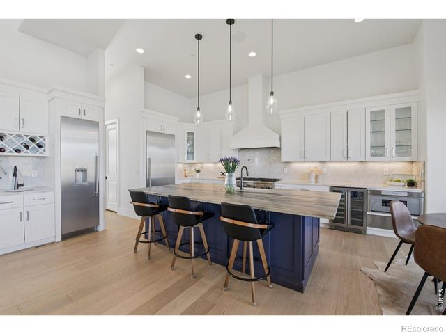 6689 Asher Court, Longmont, CO 80503