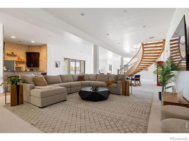 6689 Asher Court, Longmont, CO 80503