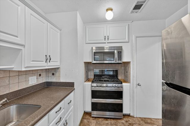 1613 Pat Drive, Dallas, TX 75228
