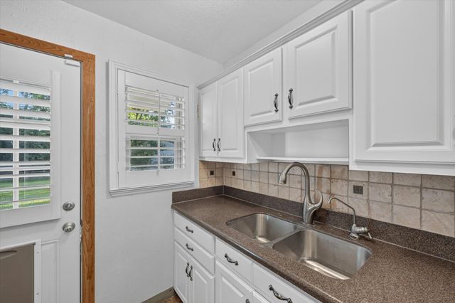 1613 Pat Drive, Dallas, TX 75228