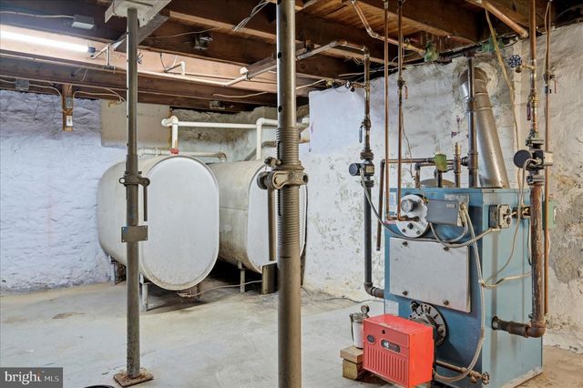 409 ROOSEVELT DR, Mahanoy City, PA 17948