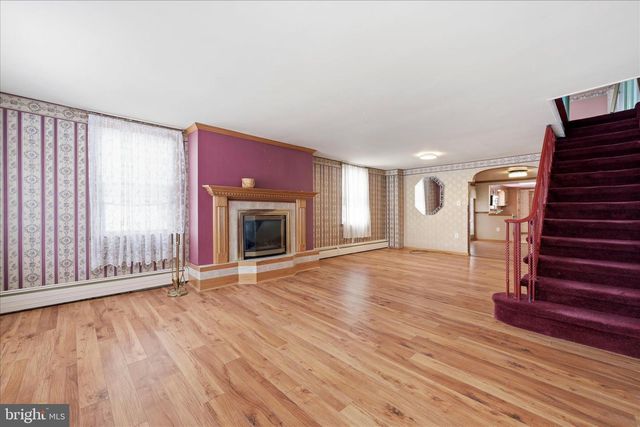 409 ROOSEVELT DR, Mahanoy City, PA 17948