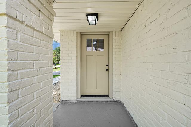 10411 Sagewillow Lane, Houston, TX 77089
