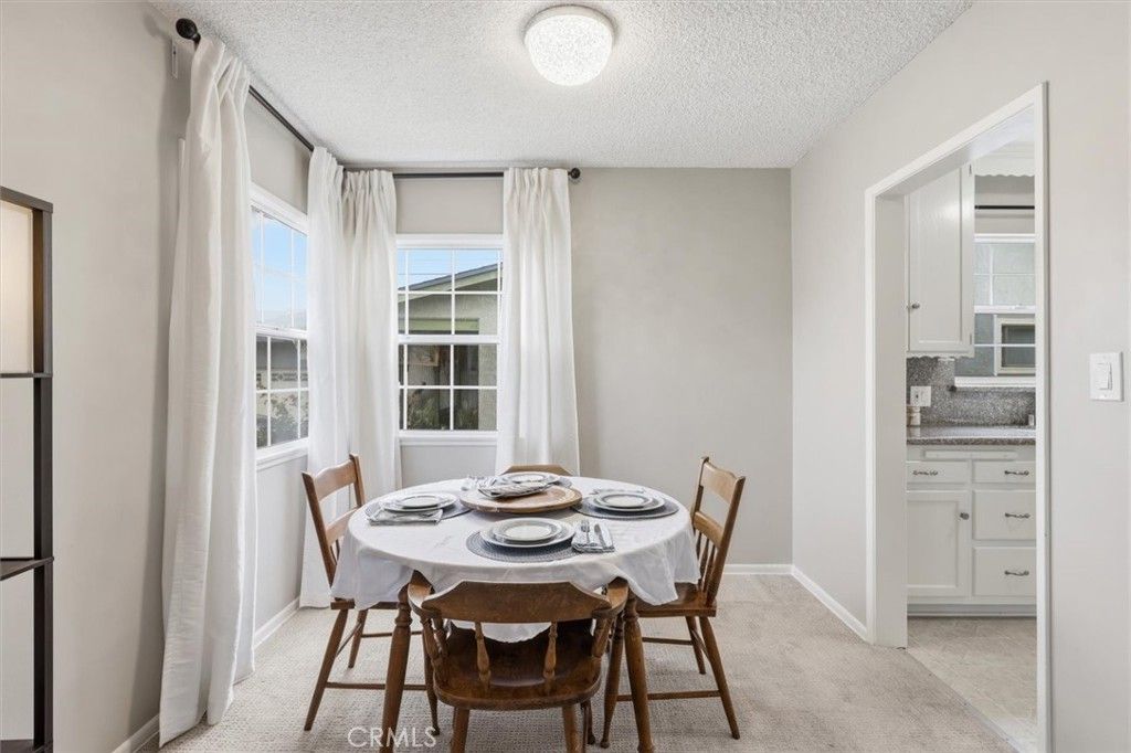 Image 6 of property listing at 412 W 229th, Carson, CA 90745