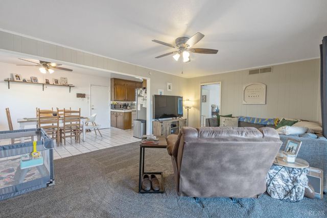 1310 E Sample Avenue, Fresno, CA 93710