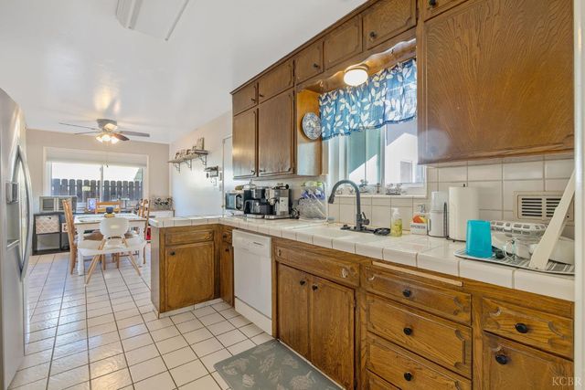 1310 E Sample Avenue, Fresno, CA 93710