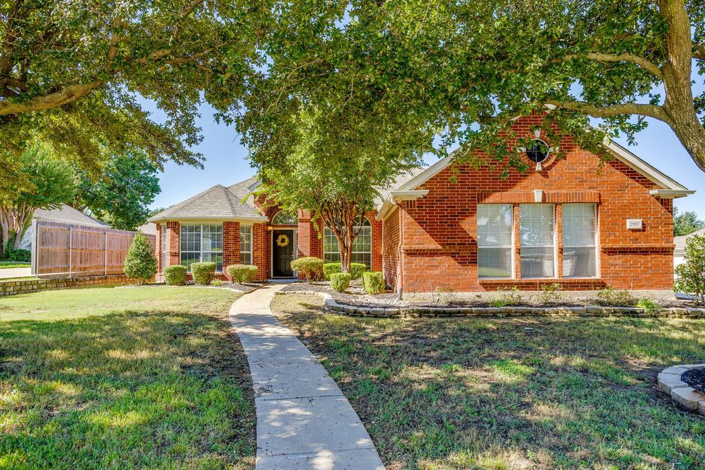 2907 Saint Maria Drive, Mansfield, TX 76063 — photo 2