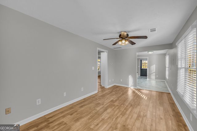 145 E Oak Street, Lawrenceville, GA 30046