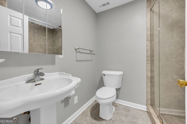 145 E Oak Street, Lawrenceville, GA 30046