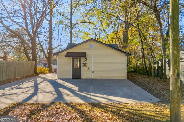 145 E Oak Street, Lawrenceville, GA 30046