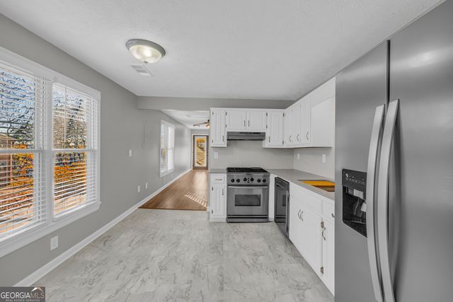 145 E Oak Street, Lawrenceville, GA 30046