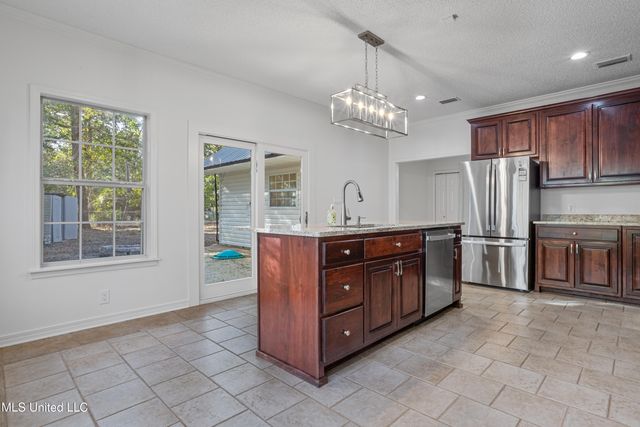 5808 Ridge Road, Ocean Springs, MS 39564