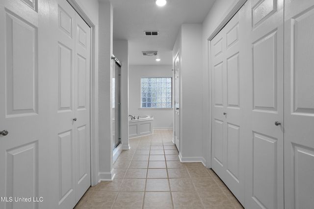 5808 Ridge Road, Ocean Springs, MS 39564