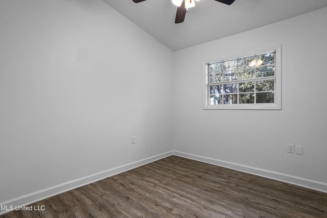 5808 Ridge Road, Ocean Springs, MS 39564