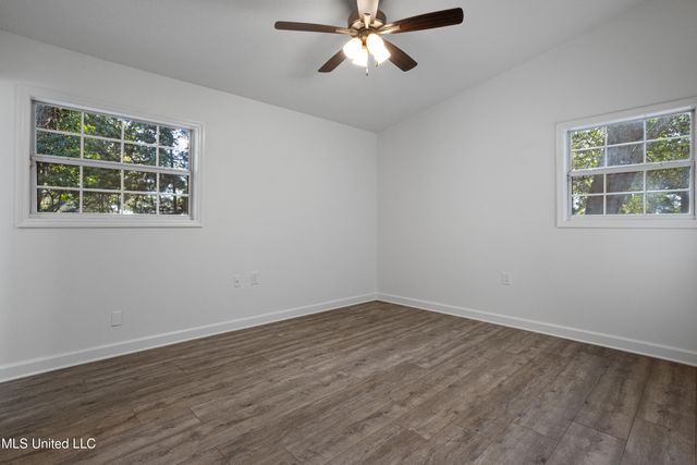 5808 Ridge Road, Ocean Springs, MS 39564