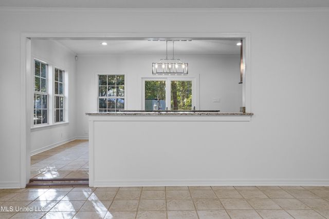 5808 Ridge Road, Ocean Springs, MS 39564