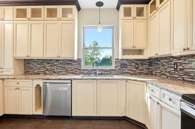 5748 Edgebrook Drive, Galena, OH 43021