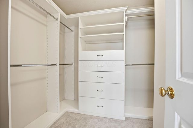 5748 Edgebrook Drive, Galena, OH 43021