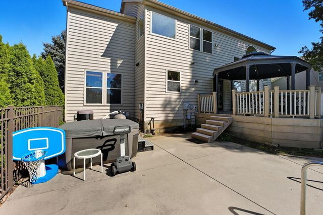 5748 Edgebrook Drive, Galena, OH 43021