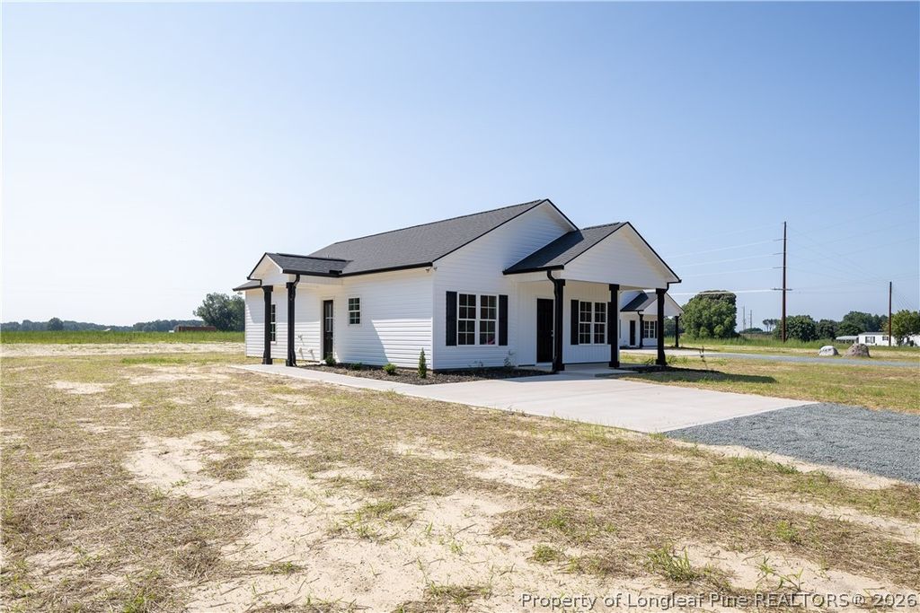 689 McLamb Road, Dunn, NC 28334 — photo 2
