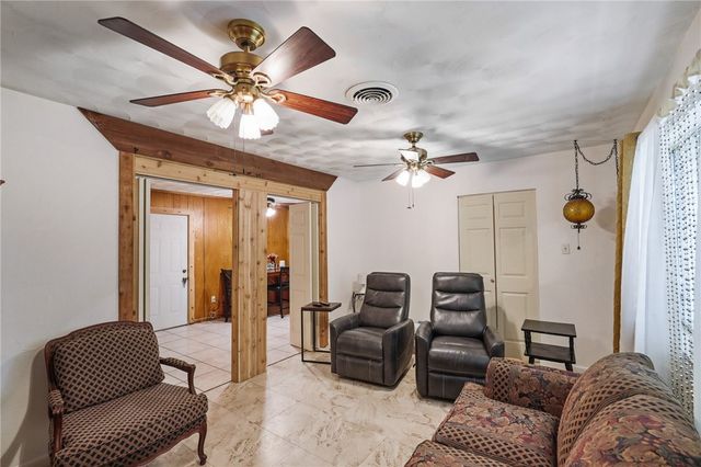 1302 Aswan Dr, Corpus Christi, TX 78412