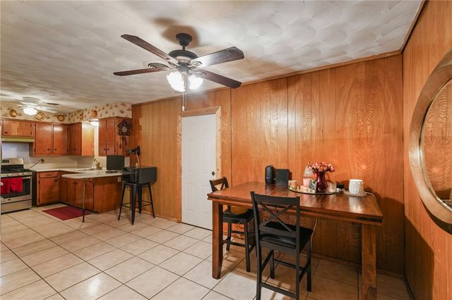 1302 Aswan Dr, Corpus Christi, TX 78412