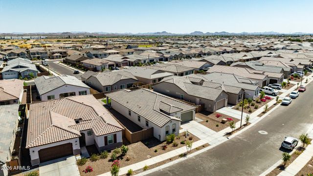 17537 W SUPERIOR Avenue, Goodyear, AZ 85338