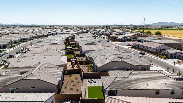 17537 W SUPERIOR Avenue, Goodyear, AZ 85338