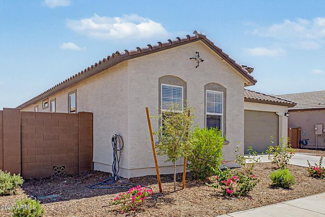 17537 W SUPERIOR Avenue, Goodyear, AZ 85338