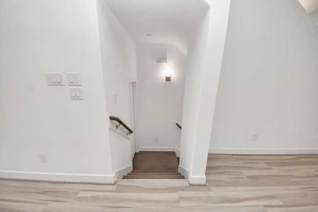 18716 Centro Main Street B, Shenandoah, TX 77385