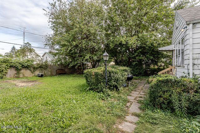 933 Wright Avenue, Toledo, OH 43609