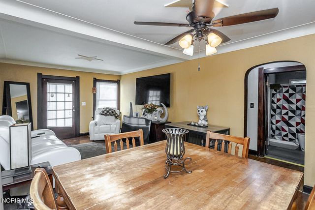 933 Wright Avenue, Toledo, OH 43609
