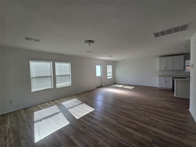 837 Breakwater Drive, Princeton, TX 75407