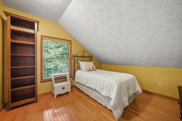 166 Walnut Mountain Court, Ellijay, GA 30536